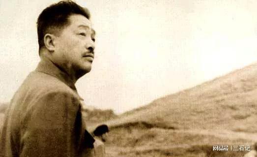 次被捕入狱威武不屈终成开国元帅尊龙AG网站两把菜刀闹革命三(图4)