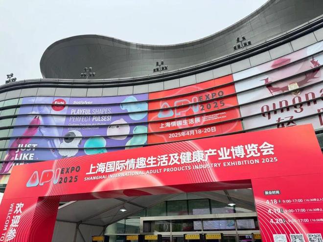 从后面它却把我翻个面人生就是搏我让AI(图2)