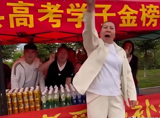 封杀！这几位蒙骗老百姓的大网红彻底凉凉尊龙凯时app平台央视怒批国务院点名(图2)